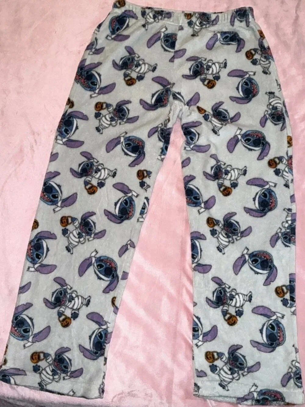 Stitch Pajamas Pants Size Medium - Fluffy - READ - Picture 1 of 6